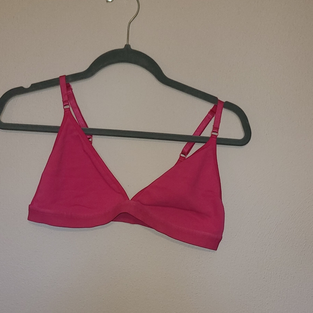 Convertible strap bralette
